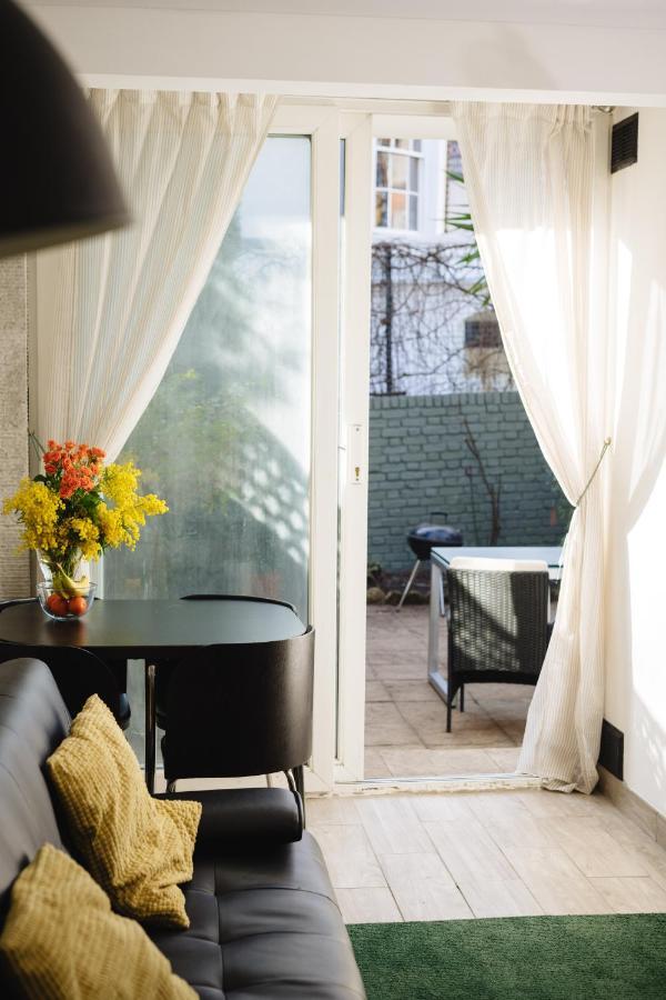 Апартаменты Chelsea Private Garden Maisonette Лондон Экстерьер фото